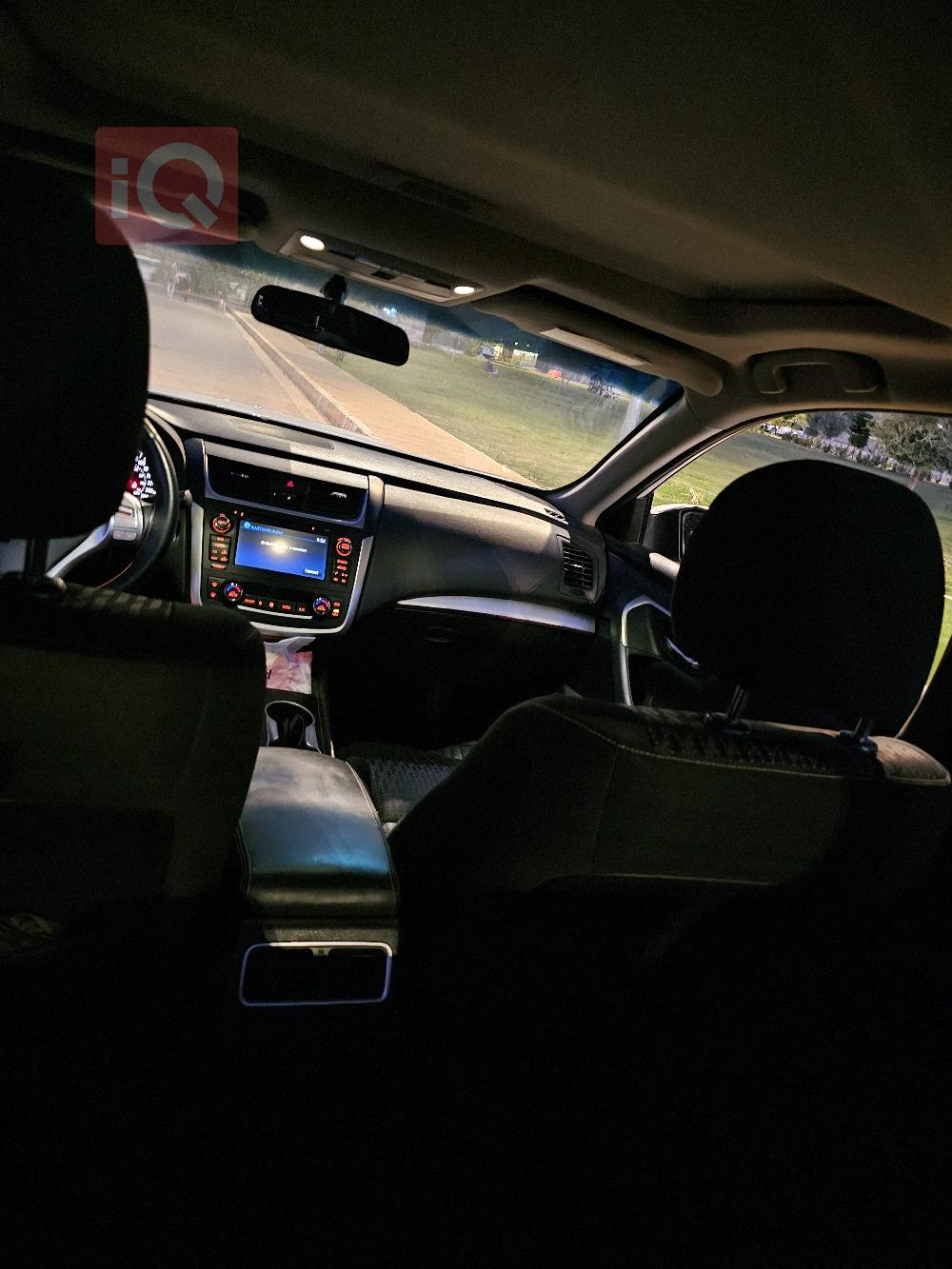Nissan Altima